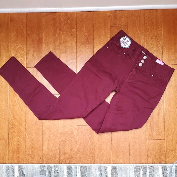 NWT🔥High Waisted Plum Jeggings - Picture 2 of 6
